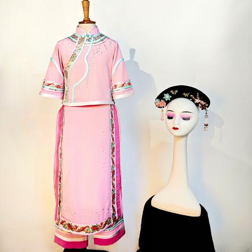 春之灵舞台服饰工厂店 以工厂直供重塑舞台服装消费体验
